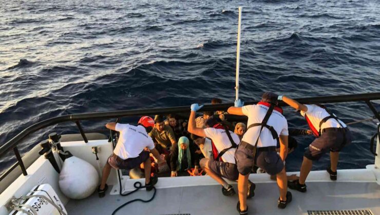 Datça’da 186 düzensiz göçmen kurtarıldı