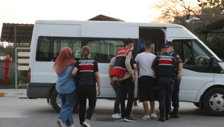 Yunanistan’a kaçmaya çalışan 3 FETÖ şüphelisinde 2’sı tutuklandı