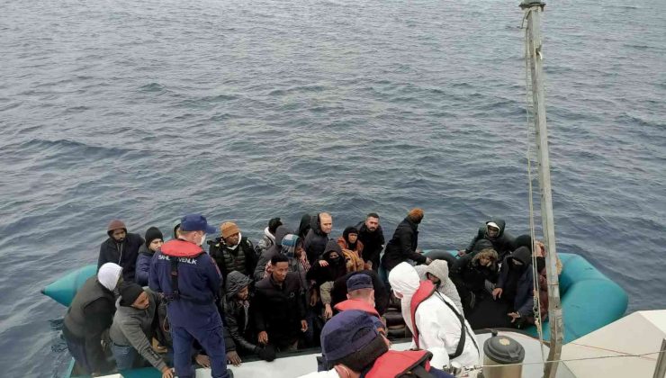Aydın’da 38 düzensiz göçmen kurtarıldı, 1 göçmen kaçakçısı yakalandı