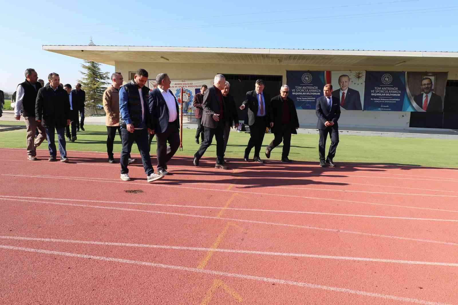 Kardeşköy Futbol Sahası için çalışmalar başladı