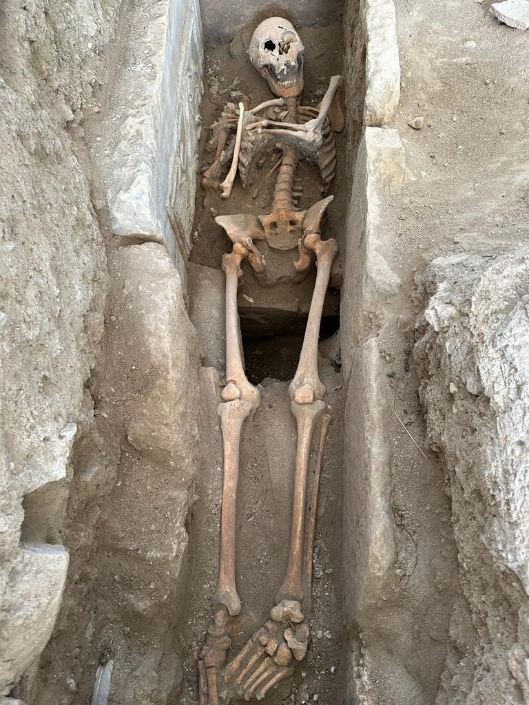 Aydın’da yaklaşık 8 asırlık kadın iskeleti bulundu