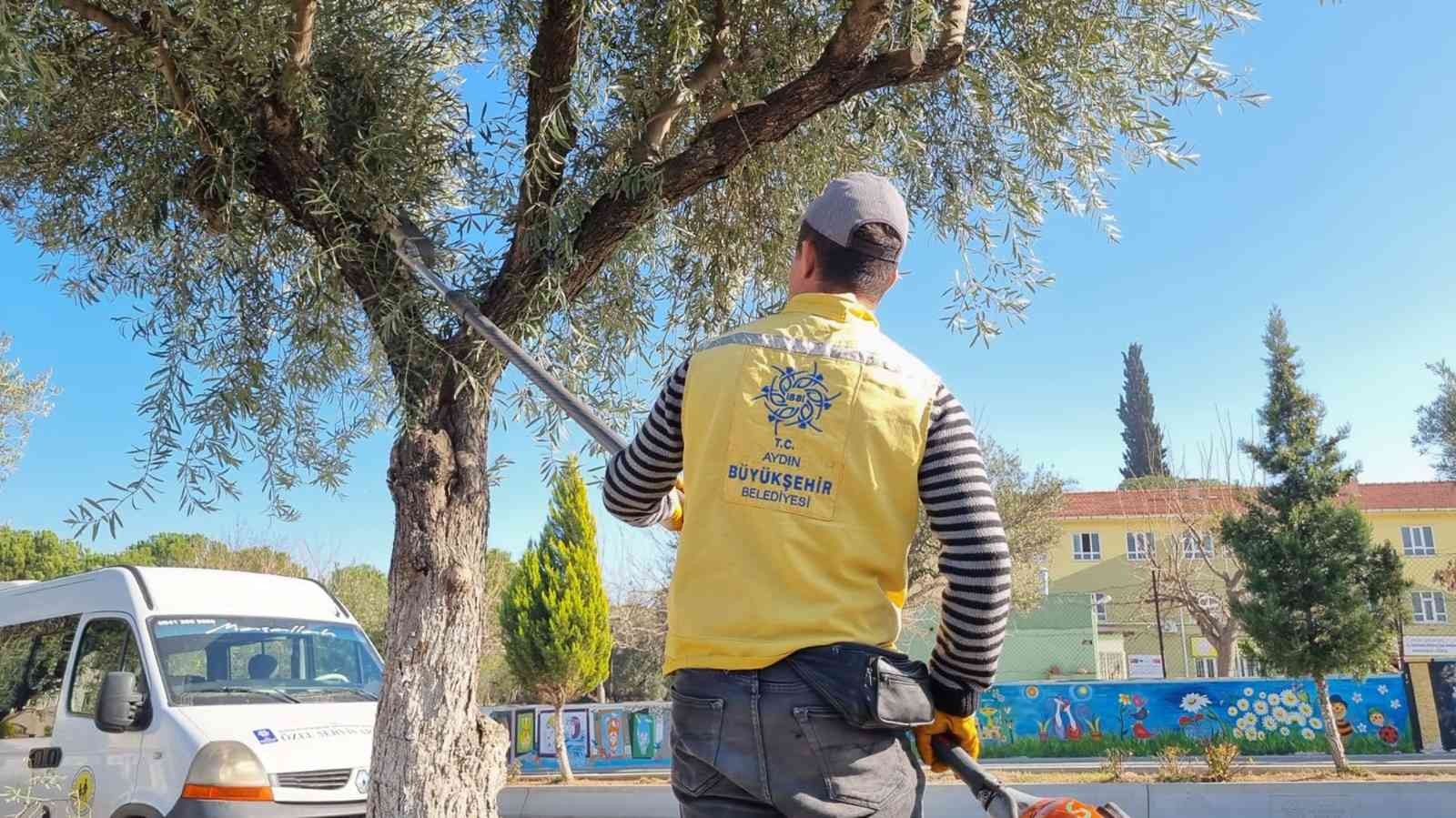 Aydın Büyükşehir Belediyesi Karacasu’daki çalışmalarını hız kesmeden sürdürüyor