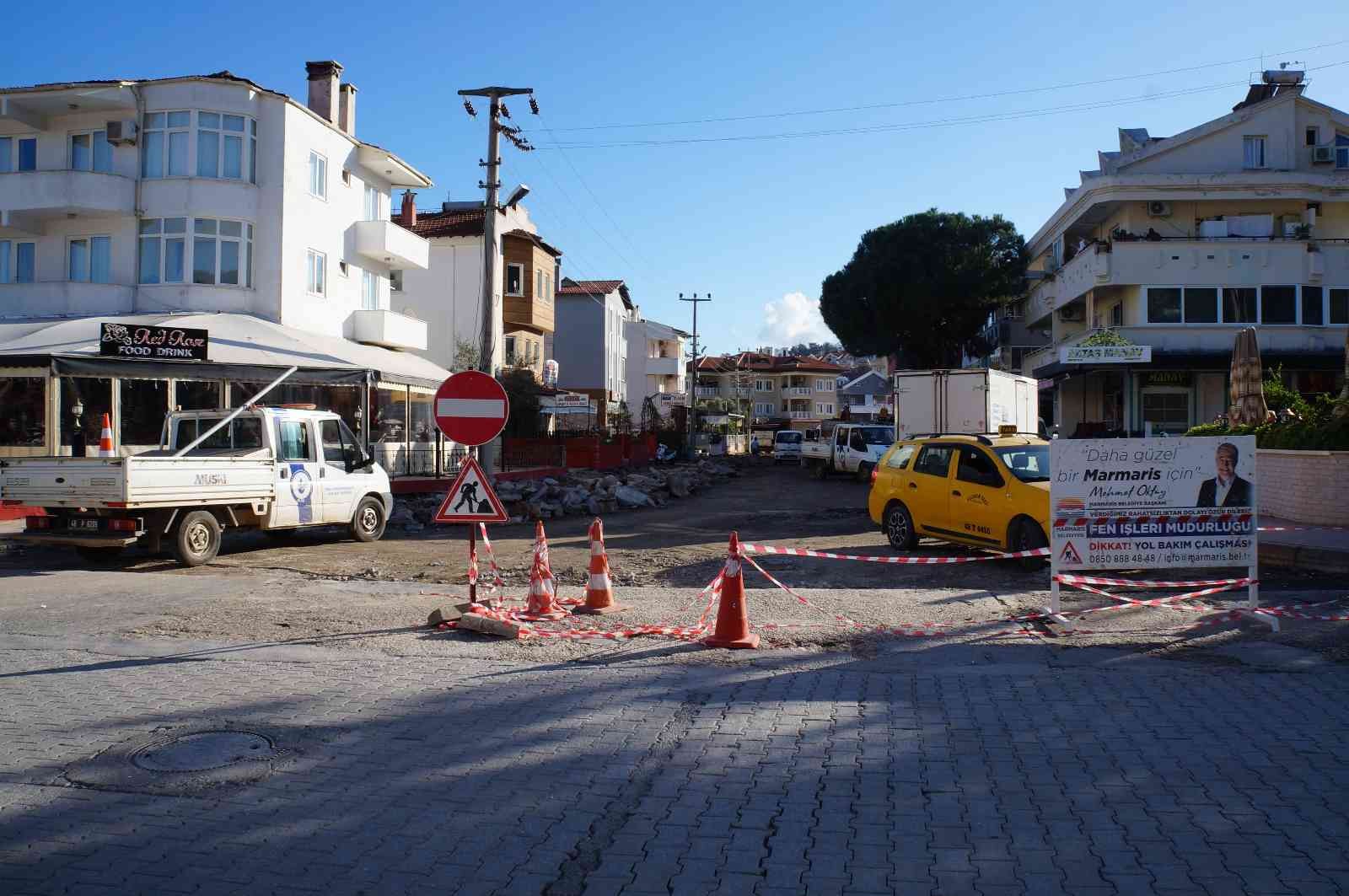 Mehmet Akif Ersoy Caddesi yenileniyor