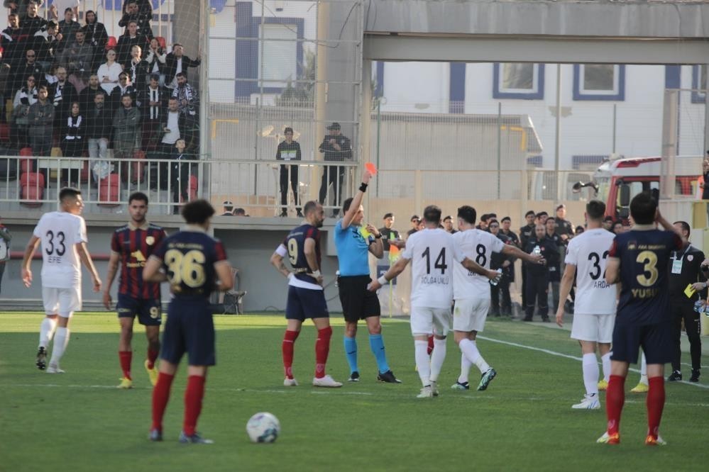 Göztepe – Bandırmaspor ve Altınordu – Boluspor maçlarının hakemleri belli oldu