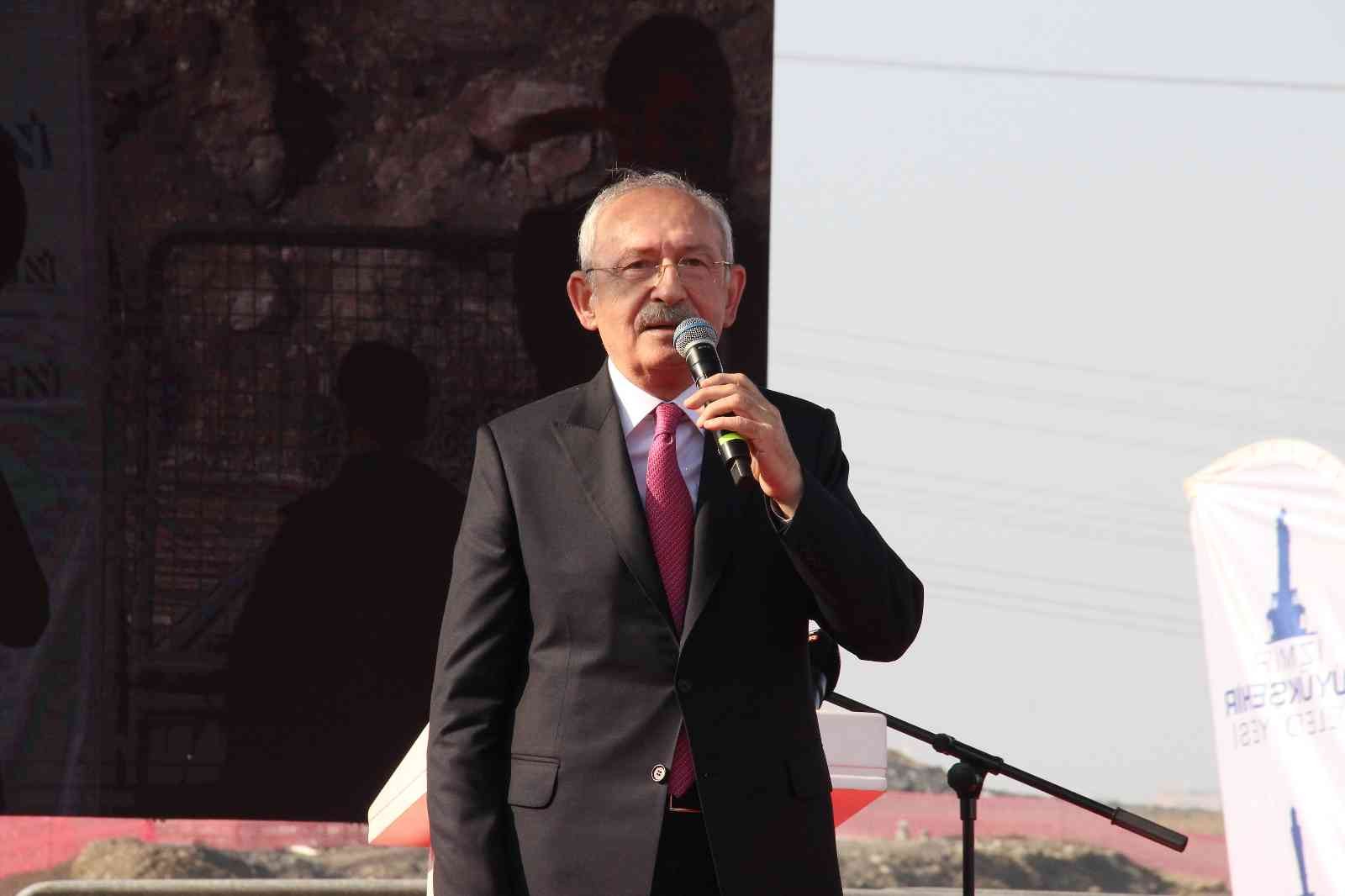 Kılıçdaroğlu’ndan belediye başkanlarına: “Arka mahallelere pozitif ayrımcılık yapacaksınız”