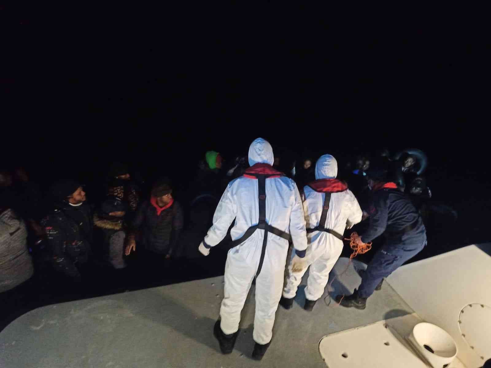 Yunanistan’ın ölüme ittiği 114 göçmen kurtarıldı
