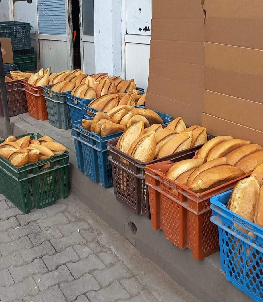 Sungurlu’dan deprem bölgesine 50 bin ekmek