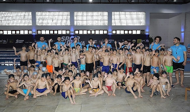 Başkan Altay: “Yüzme Bilmeyen Kalmasın Projemizle Çocuklarımız Yüzme Becerilerini Geliştiriyor"