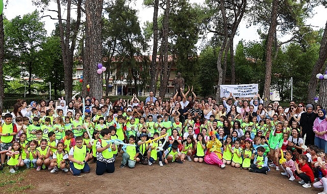 Dokuz Eylül Üniversitesi'nde (DEÜ), 'Çocuk Oyunları Şenliği' düzenlendi