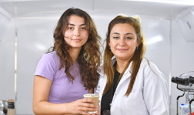 İzmir Gençlik Festivali'nde 19 Mayıs coşkusu “Bize ilaç gibi geldi"