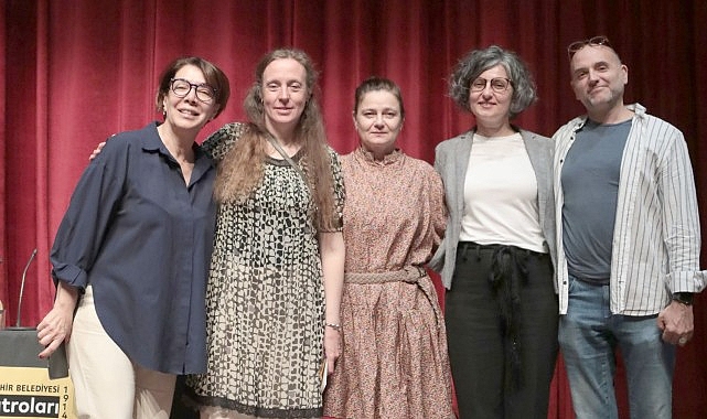 Maria Turri'nin “Tiyatro, kahkaha ve bilinçdışı: Komedi Nasıl Güçlendirir ve Neyi Reddeder?" Semineri Seyirciyle Buluştu