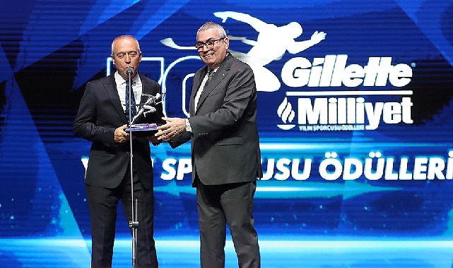 Türkiye Bisiklet Federasyonu 70.Gillette Milliyet Yılın Sporcusu Ödülleri'nde “Erdoğan Demirören Büyük Ödülü'ne" layık görüldü