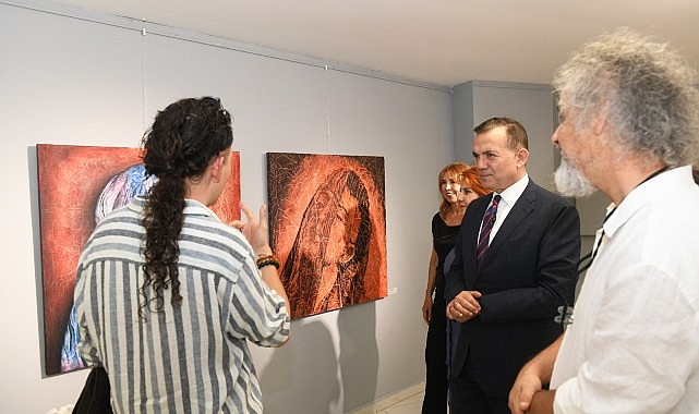 Yenişehir Belediyesi Çukurova'da üreten sanatçıları sergide buluşturdu