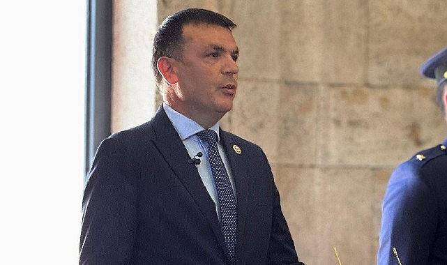 Nihat Tanrıkulu bir kez daha haykırdı: “Kimse ekonomi üzerinden Türkiye'ye diz çöktüremez"