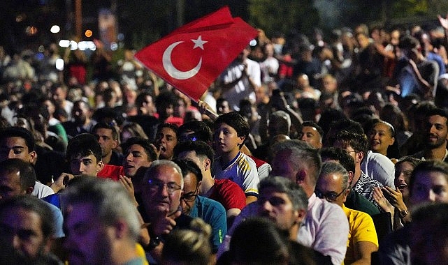 İzmir'de “Filenin Sultanları" için dev heyecan